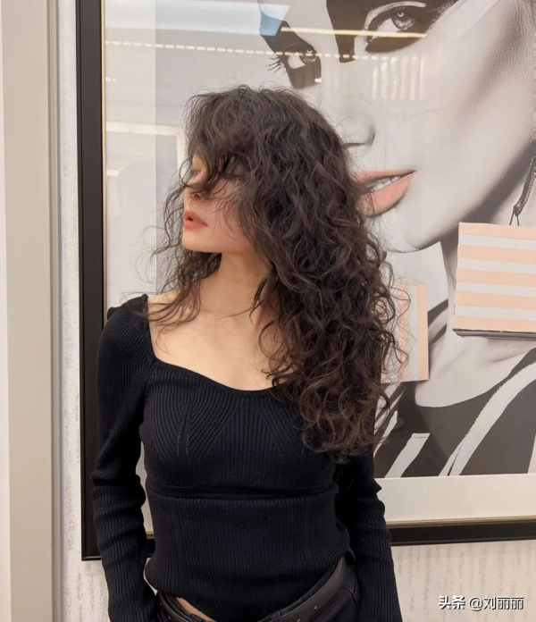 2022新年女發怎麼挑?我推薦這4種,復古精緻超時尚 2022新年女發怎麼挑?我推薦這4種,復古精緻超時尚