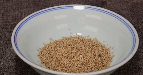 超市賣幾十元一袋的黑芝麻糊，看我5塊錢不到完美複製，細膩順滑