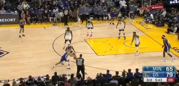 NBA常規賽:湖人澆滅熱火,勇士擒獲森林狼 NBA常規賽:湖人澆滅熱火,勇士擒獲森林狼
