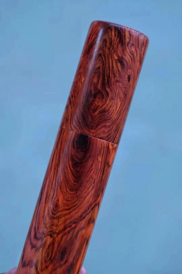 傳家寶來了！海南黃花梨滿紋畫筒