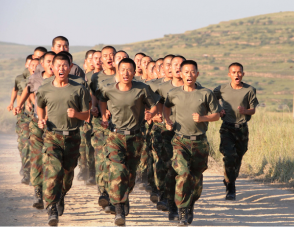 最牛的兵!初中文化卻被稱為“全能兵王”,服役34年兩次被召回 最牛的兵!初中文化卻被稱為“全能兵王”,服役34年兩次被召回