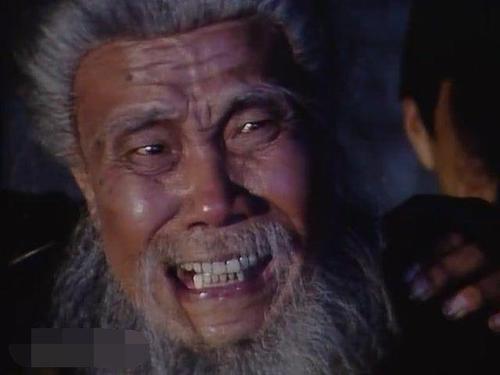 《紅樓夢》裡秦可卿是被賈珍強迫的嗎?她為什麼不反抗? 《紅樓夢》裡秦可卿是被賈珍強迫的嗎?她為什麼不反抗?