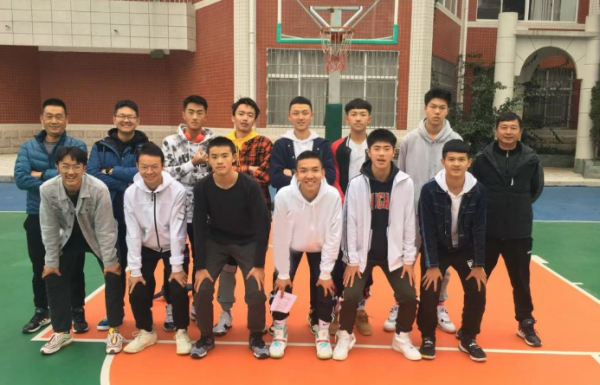 雲南“令人驚豔”的高中，一本升學率達92.16%，其中15人考上清北