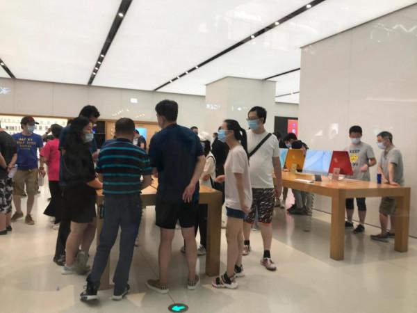 到底是紅米note10? 還是華為榮耀?還是蘋果13? 到底是紅米note10? 還是華為榮耀?還是蘋果13?