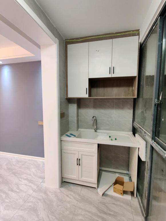 找裝修公司裝的，硬裝完成，全是從網上借鑑的，燈具是敗筆嗎？