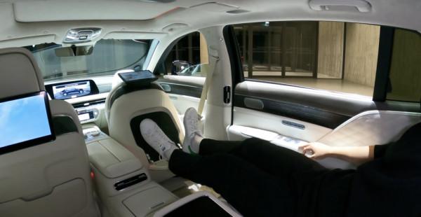 韓版“邁巴赫”全新GENESIS G90長軸版增190mm