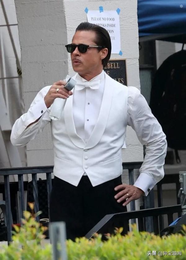 好萊塢最會穿的明星！回顧布拉德·皮特年輕一路潮到老的帥氣穿搭