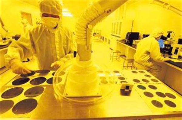 市場規模超570億美元，晶片製造的基石，卻被日本企業壟斷全球