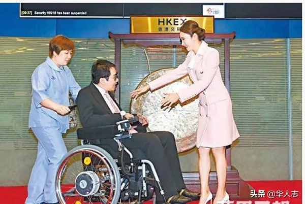 “最美趙敏”：為救弟弟嫁給殘障富豪，如今50歲美豔依舊