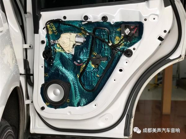 奧迪Q5音響改裝德國艾索特兩分頻逛街時間就能擁有一套靚聲系統 奧迪Q5音響改裝德國艾索特兩分頻逛街時間就能擁有一套靚聲系統