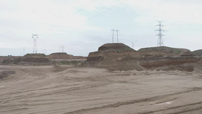 批准90畝超挖1000多畝,非法採砂為何如此瘋狂? 批准90畝超挖1000多畝,非法採砂為何如此瘋狂?