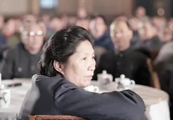 陳慕華:八路軍首位女參謀,59歲當副總理,64歲當銀行行長 陳慕華:八路軍首位女參謀,59歲當副總理,64歲當銀行行長