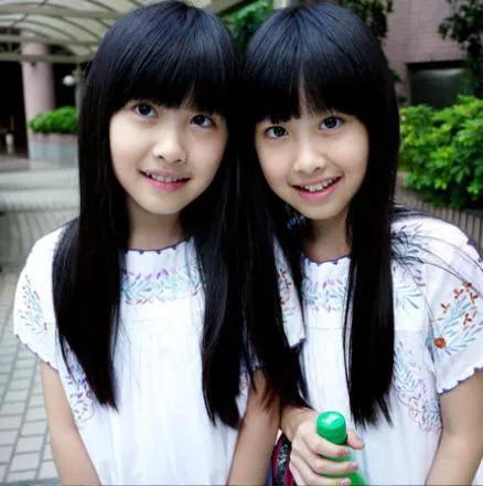 艱難同化韓國雙胞胎8歲孫女的過程，中韓文化哪家強？是韓國嗎？