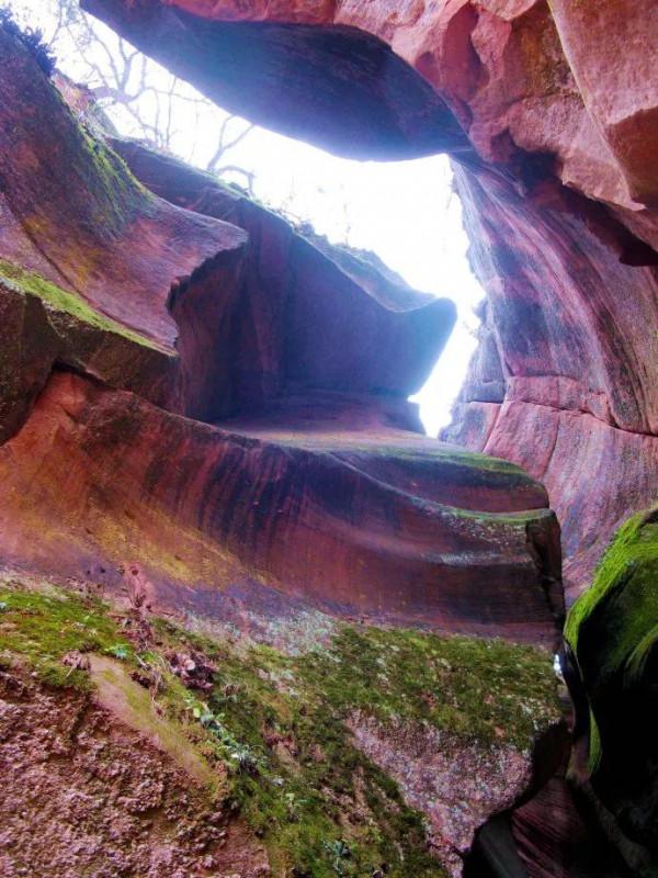 大美甘泉雨岔大峽谷