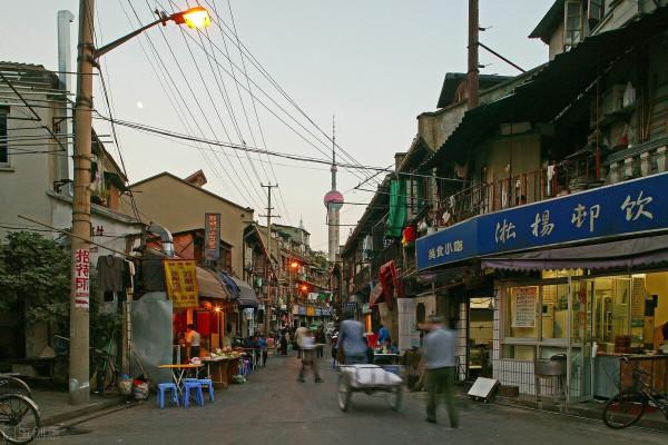 住房和城鄉建設部明確規定，2022年房齡超過20年，新規定處置