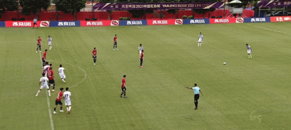 足協盃-重慶2-0武漢闖入16強 尹聰耀點射破門溫天鵬建功