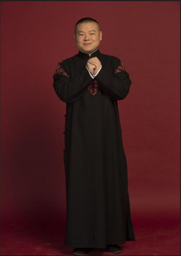 ";窮小子";岳雲鵬的逆襲史,成功路上不只有郭德綱,還有這6個女人 ";窮小子";岳雲鵬的逆襲史,成功路上不只有郭德綱,還有這6個女人