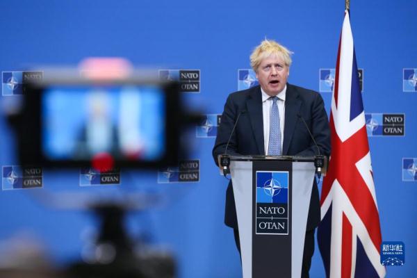 英國首相與北約秘書長舉行新聞釋出會