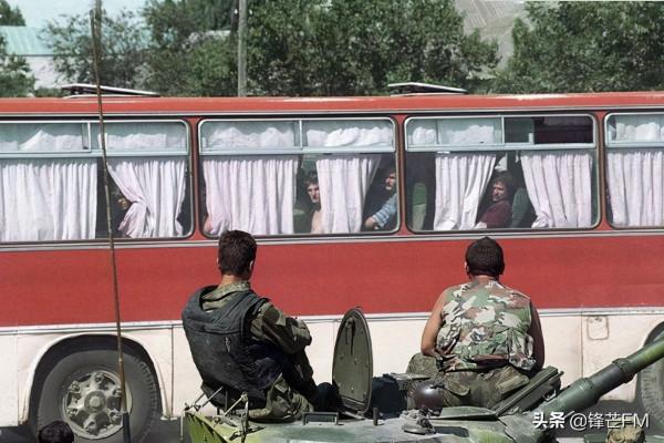 布瓊諾夫斯克人質事件，改寫俄式反恐方式：直接擊斃不囉嗦