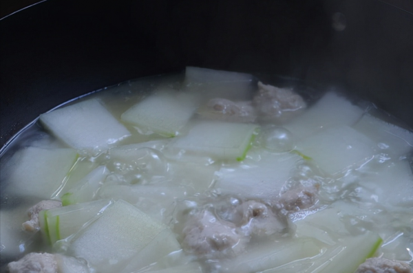 秋天要多喝這湯，清爽去火又營養，每次一鍋都不剩