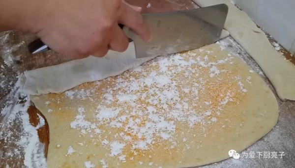 麵粉烙餅別炸油條了,大廚教你一招,香酥好吃,上桌好吃到舔手指 麵粉烙餅別炸油條了,大廚教你一招,香酥好吃,上桌好吃到舔手指