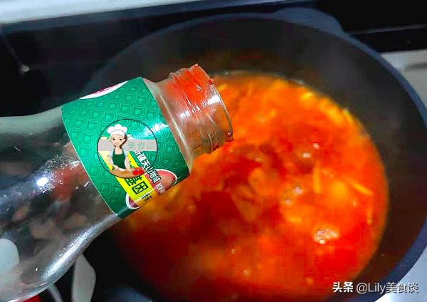 秋天這肉我常買來吃，10元1斤，切片煮鮮美的流口水，滋補不上火