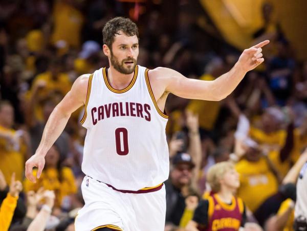 官宣！火箭舊將再換新東家，勇士喜迎3連勝，唐斯做出重大決定