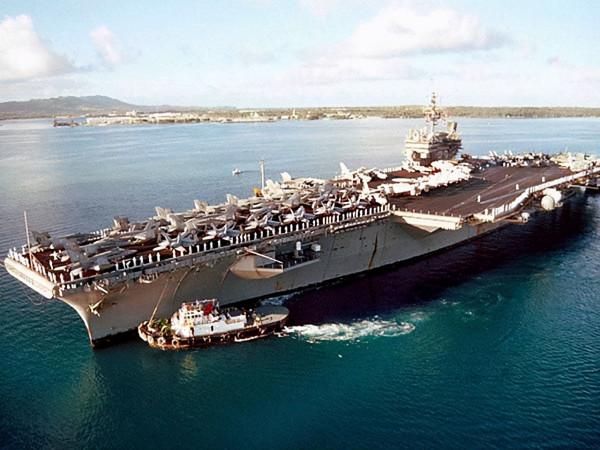 1994年中美黃海對峙：蘇27撞向F14，殲8鎖定美航母，耗時72小時