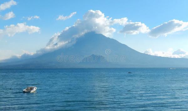 英語教學與資訊科技深度融合的實現路徑:基於三個維度的認識 英語教學與資訊科技深度融合的實現路徑:基於三個維度的認識