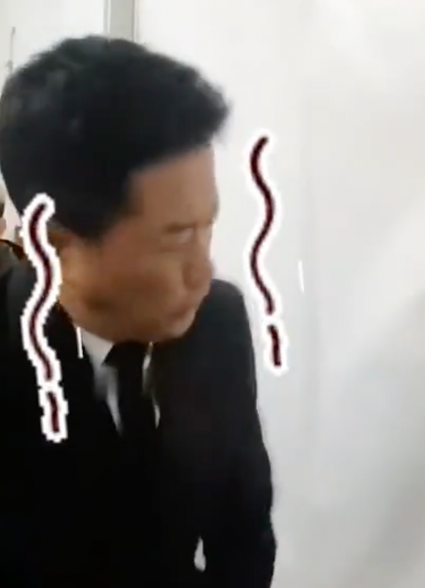 汪峰被凍到嘴裡冒白氣，竇靖童冷到咬緊牙關，吳京五官扭曲直髮抖