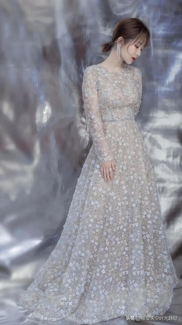 盤點 楊紫的女神衣櫥之絕美禮服裙大賞 瘦下來的小猴子越來越漂亮了 盤點 楊紫的女神衣櫥之絕美禮服裙大賞 瘦下來的小猴子越來越漂亮了