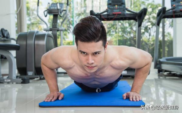 俯臥撐的正確姿勢,做好4個細節,提升訓練效果 俯臥撐的正確姿勢,做好4個細節,提升訓練效果