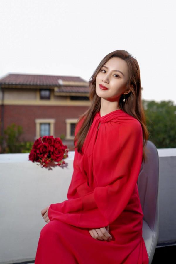 劉詩詩2022新年隨手拍都這麼美