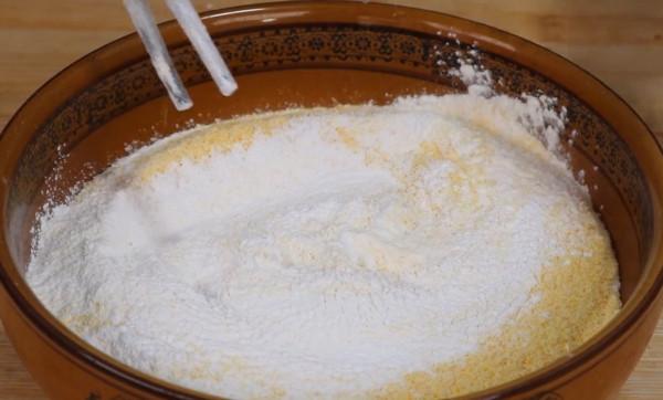 糯米粉和玉米麵一起做,實在太香了,孩子天天點名要吃,超解饞 糯米粉和玉米麵一起做,實在太香了,孩子天天點名要吃,超解饞