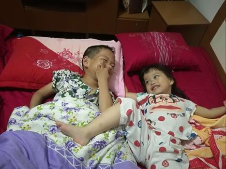 二胎家庭,兩娃相差十歲,該如何教育? 二胎家庭,兩娃相差十歲,該如何教育?