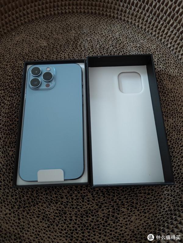 iPhone13ProMax和華為Mate40Rs對比:倆者各有千秋 iPhone13ProMax和華為Mate40Rs對比:倆者各有千秋