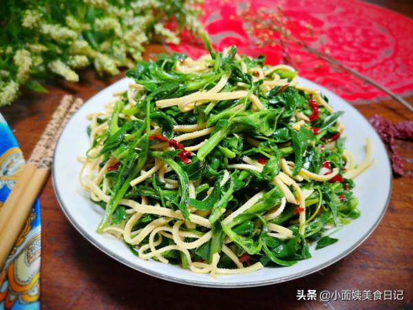 明日雨水，有錢沒錢，早春“6寶”吃起來，應季而食精神迎春天