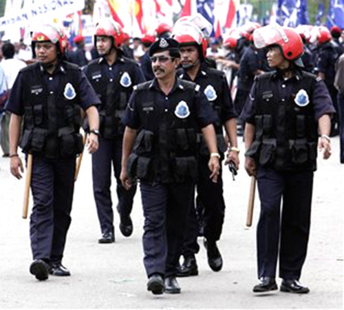 馬來西亞巫師為修煉至高巫術,製造連環殺人案,如今仍毛骨悚然 馬來西亞巫師為修煉至高巫術,製造連環殺人案,如今仍毛骨悚然