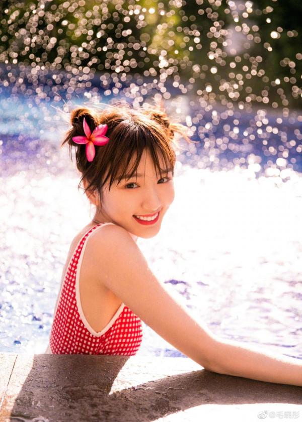 甜美小公主 毛曉彤