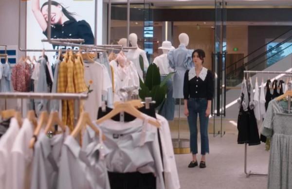 湖南臺又甩出一個“王炸”，播3集收視破1，龔俊新劇越看越上癮