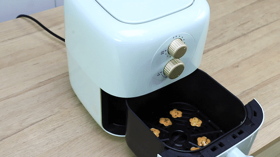 香酥脆嫩的小蝦餃,一口補鈣2口護眼,不擀皮不油炸,做起來超簡單! 香酥脆嫩的小蝦餃,一口補鈣2口護眼,不擀皮不油炸,做起來超簡單!