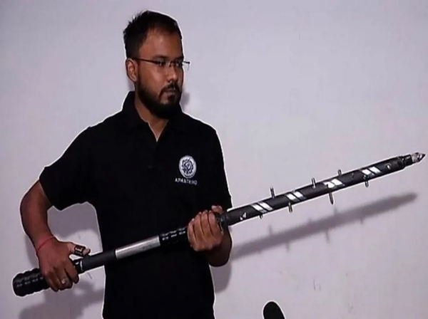 關公面前耍大刀！印度釋出多款“帶電”神器，妄想“報復”解放軍