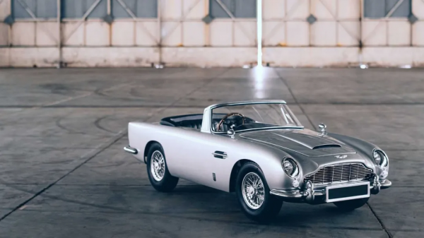 無暇赴死,007的這輛阿斯頓·馬丁要靠電永生 無暇赴死,007的這輛阿斯頓·馬丁要靠電永生