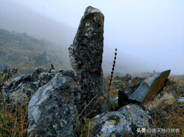 攀登昆明的崑崙山-梁王山,可遠觀滇池、撫仙湖、陽宗海、星雲湖 攀登昆明的崑崙山-梁王山,可遠觀滇池、撫仙湖、陽宗海、星雲湖