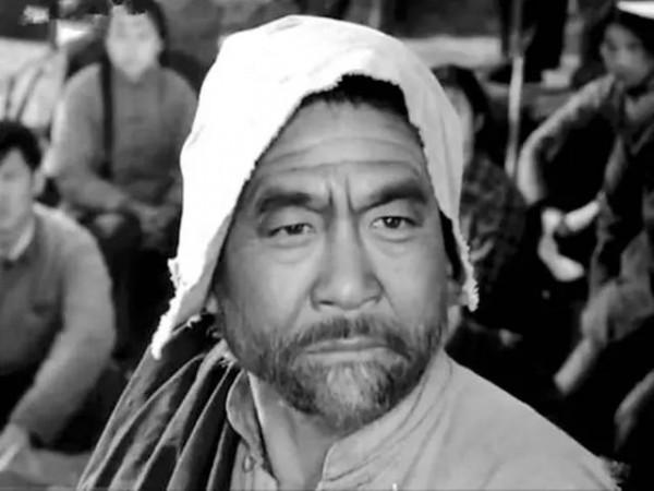 追憶扮演“抗美援朝”英雄的8位演員，可惜，有3位藝術家已不在了