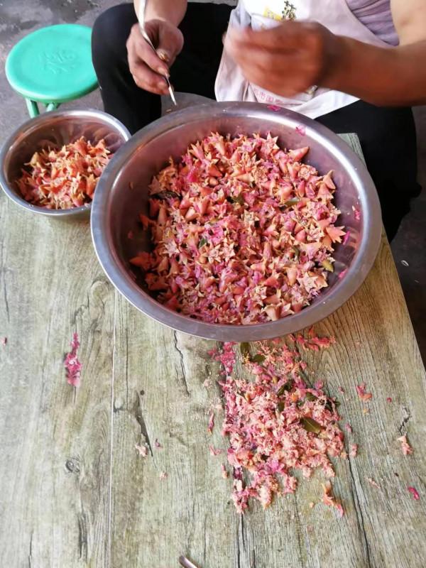 旅遊各地隱藏美食大涼山篇，吉克雋逸的家鄉都有哪些好吃的