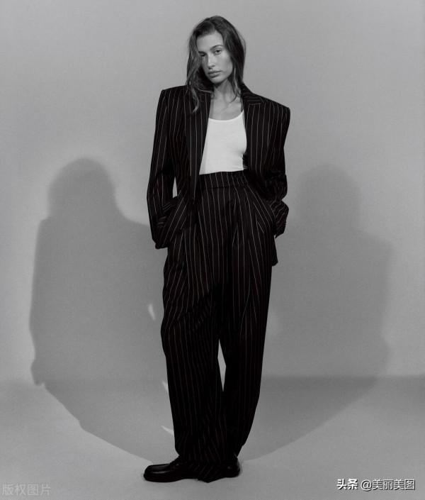 加拿大歌手賈斯汀比伯的老婆海莉·比伯百變造型之復古風