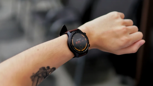 在一堆旗艦智慧手錶中,我找到了一款續航能達到45天的 在一堆旗艦智慧手錶中,我找到了一款續航能達到45天的