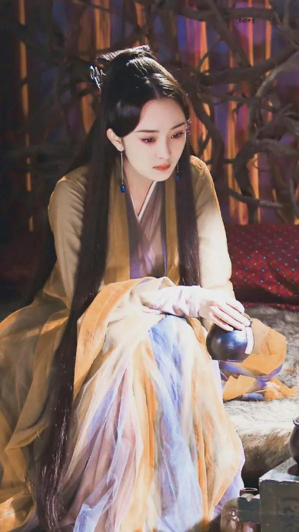 楊冪在《三生三世十里桃花》裡的唯美服飾造型，你喜歡哪一款？