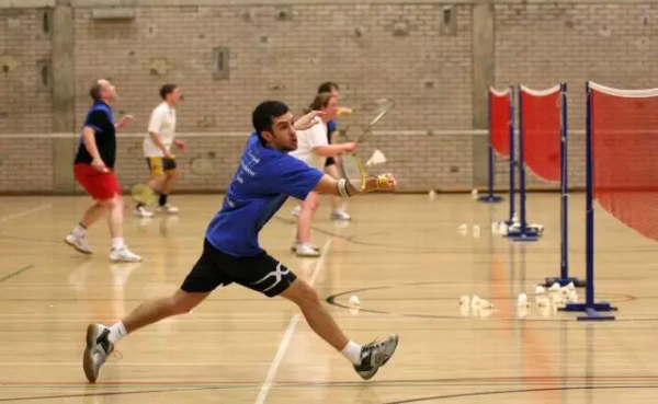 羽毛球運動興盛的原因是什麼呢? 羽毛球運動興盛的原因是什麼呢?